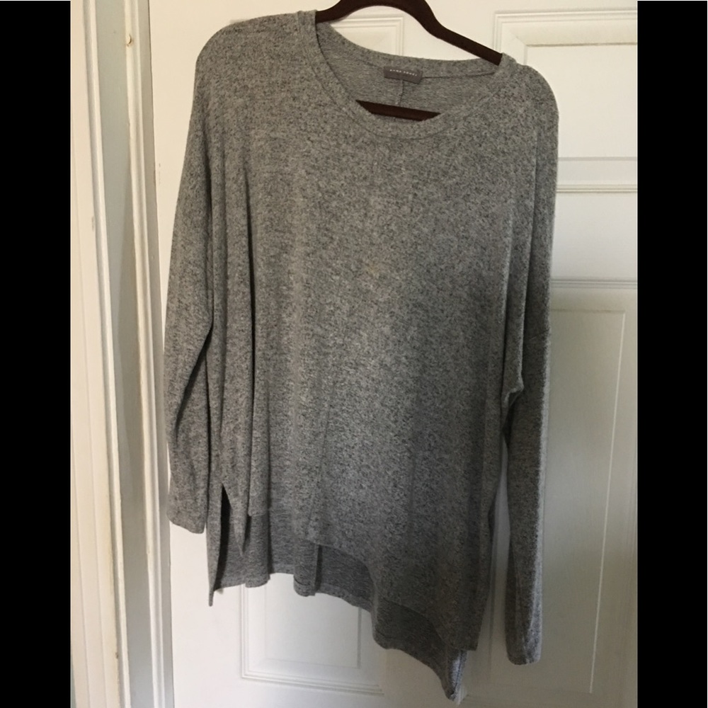 Women’s sweater